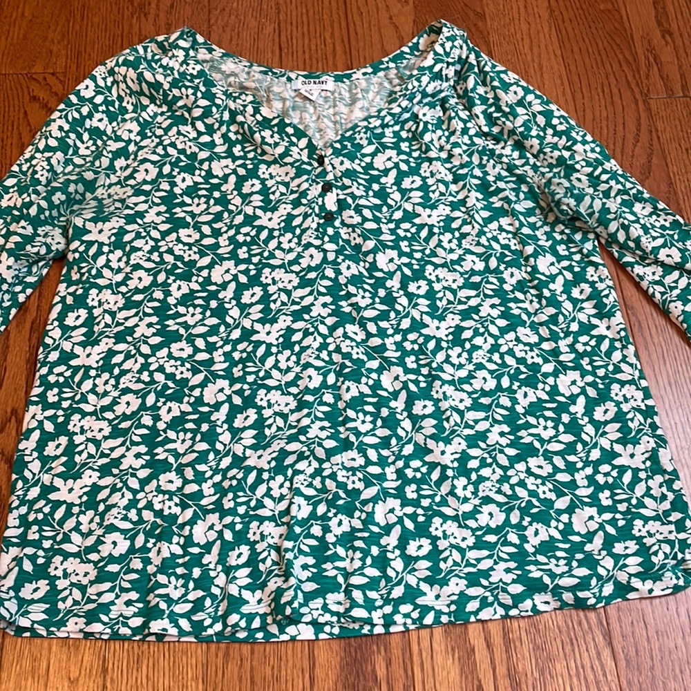 Old Navy Top
